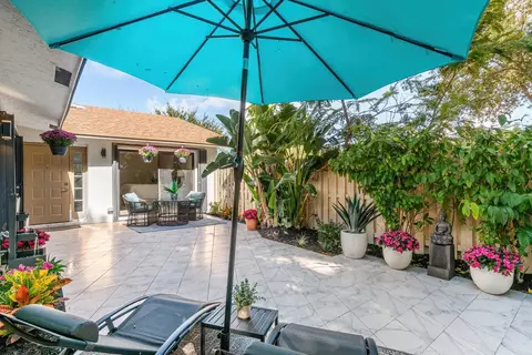 952 NW 29th Ave #D, Delray Beach, FL 33445