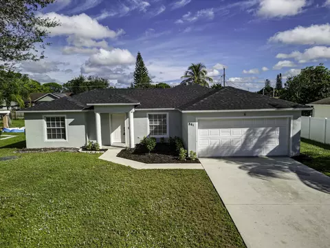 881 SW Curry St, Port Saint Lucie, FL 34983