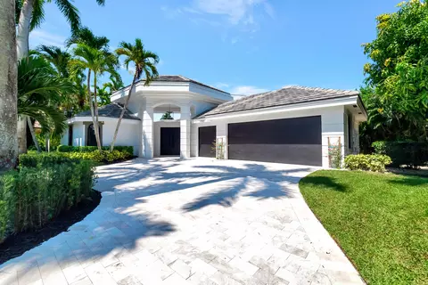 17543 Lake Estates Dr, Boca Raton, FL 33496