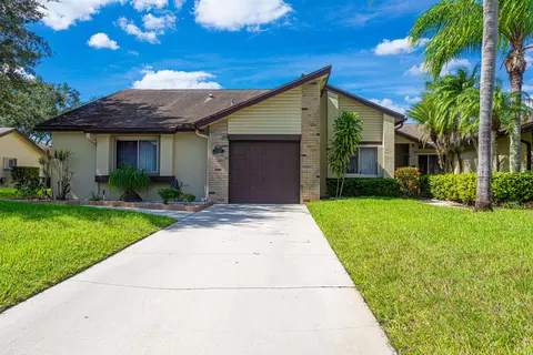 156 Ramblewood Cir, Royal Palm Beach, FL 33411