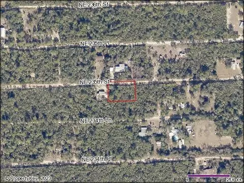 000 NE 235th St, Fort Mc Coy, FL 32134