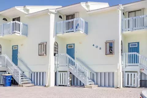 408 S Ocean Dr #B, Fort Pierce, FL 34949