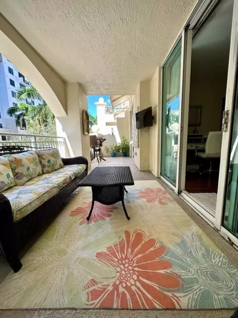99 SE Mizner Blvd #237, Boca Raton, FL 33432