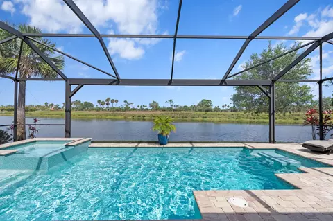 242 Blanca Isles Ln, Jupiter, FL 33478