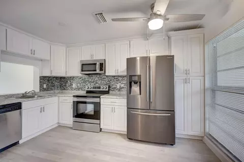 8916 Warwick Dr #4770, Boca Raton, FL 33433