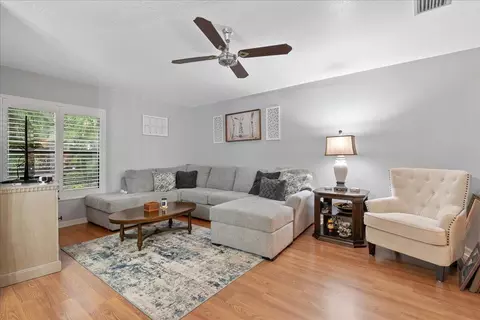 2025 NW 45 Ave #2025, Coconut Creek, FL 33066