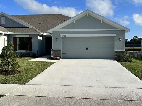 8619 Modeno St, Fort Pierce, FL 34951