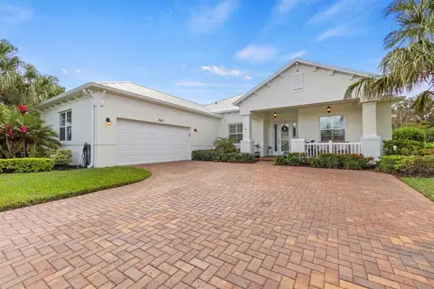 2567 Saint Lucia Cir, Vero Beach, FL 32967