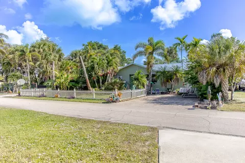 9567 SW Keen Ave, Okeechobee, FL 34974