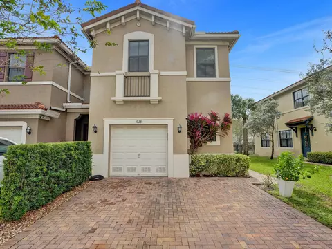 1028 NW 33rd Ct, Pompano Beach, FL 33064