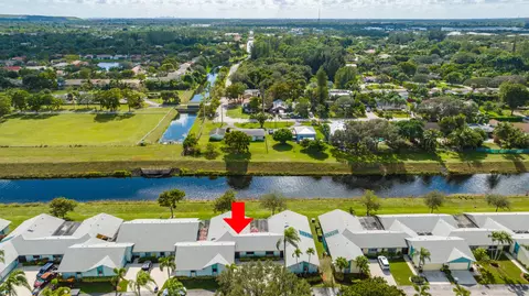 9142 SW 22nd St #E, Boca Raton, FL 33428