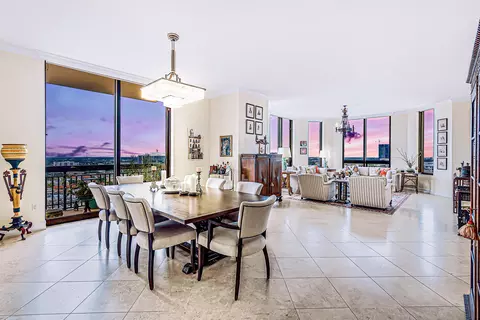 701 S Olive Ave #2015, West Palm Beach, FL 33401