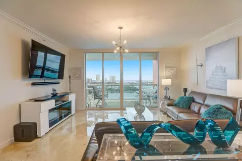 2640 Lake Shore Dr #1714, Riviera Beach, FL 33404