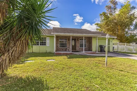 79 W Mango Rd, Lake Worth, FL 33467