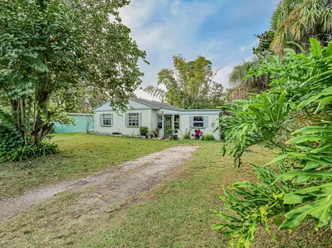 1719 25th Ave, Vero Beach, FL 32960