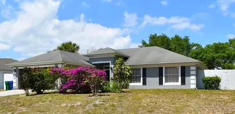 484 Seaside Ter, Sebastian, FL 32958