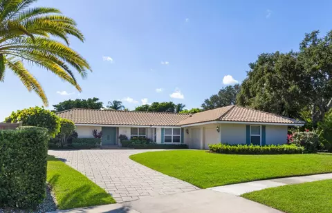 643 Lakeside Ct, North Palm Beach, FL 33408