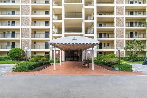 2751 N Palm Aire Dr #508, Pompano Beach, FL 33069