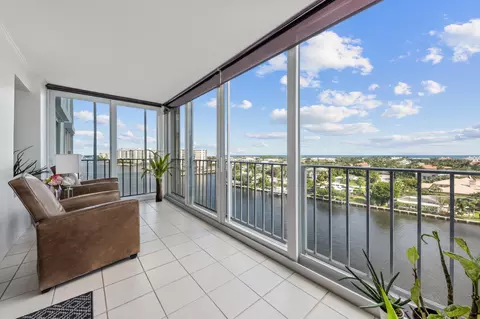 555 SE 6th Ave #9D, Delray Beach, FL 33483