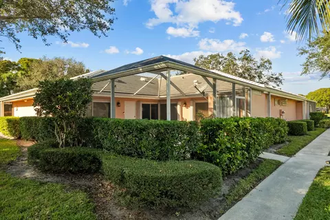 903 Sun Terrace Ct, Palm Beach Gardens, FL 33403