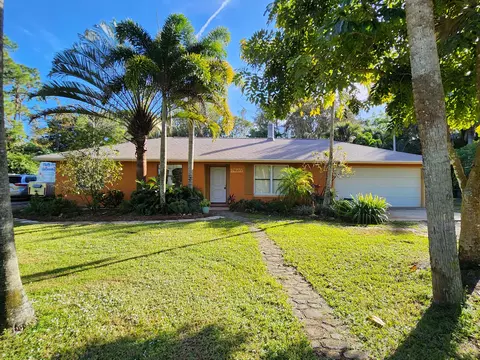 16280 E Duran Blvd, The Acreage, FL 33470