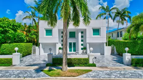 260 NE Mizner Blvd, Boca Raton, FL 33432