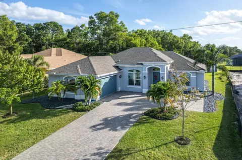 364 SW Saginaw Ave, Port Saint Lucie, FL 34953