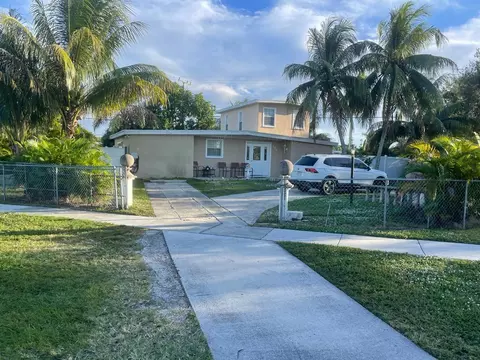 788 Royal Palm Beach Blvd, Royal Palm Beach, FL 33411