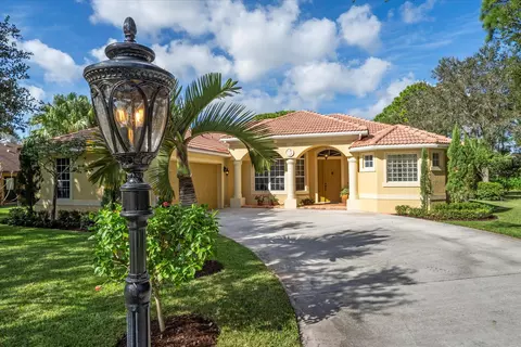 5213 Deer Run Dr, Fort Pierce, FL 34951