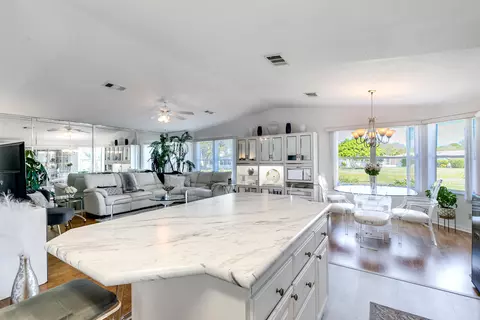 3835 Sandlace Ct, Port Saint Lucie, FL 34952