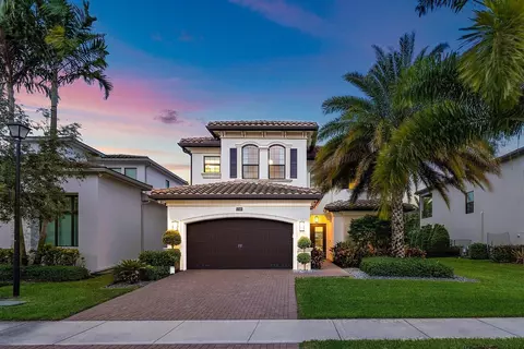 17160 Ludovica Ln, Boca Raton, FL 33496