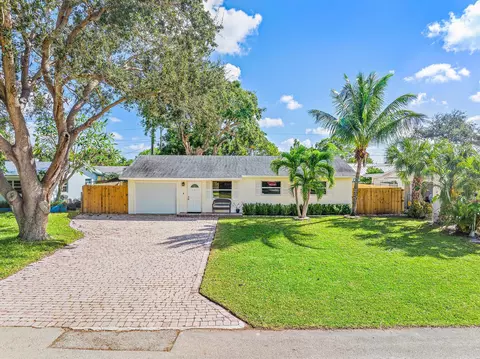 408 Erie Dr, Jupiter, FL 33458