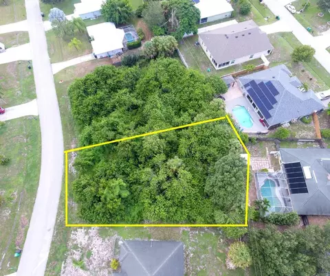 857 SW Haas Ave, Port Saint Lucie, FL 34953