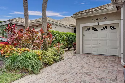 5345 Monterey Cir #B, Delray Beach, FL 33484