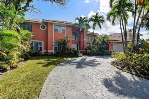 6142 NW 23rd Ter, Boca Raton, FL 33496