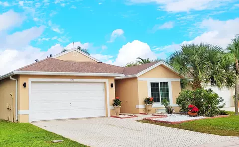 1727 Sawgrass Cir, Greenacres, FL 33413