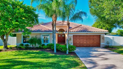 6259 Shadow Tree Ln, Lake Worth, FL 33463