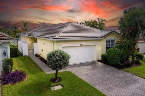 9850 SW Eastbrook Cir, Port Saint Lucie, FL 34987