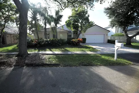 1011 NW 130th Ter, Sunrise, FL 33323