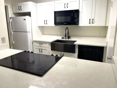 2319 N Congress Ave #16, Boynton Beach, FL 33426