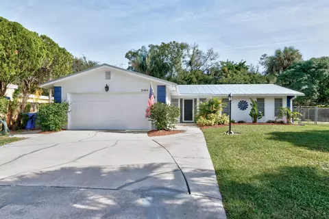 2466 44th Ave, Vero Beach, FL 32966