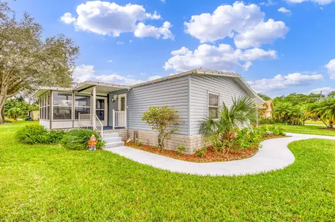 2834 SW Pontiac Pl, Stuart, FL 34997
