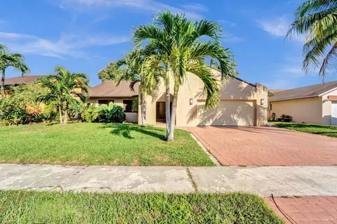 8531 NW 46th Ct, Lauderhill, FL 33351