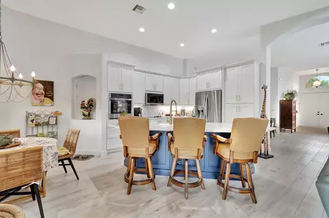 7151 Demedici Cir, Delray Beach, FL 33446