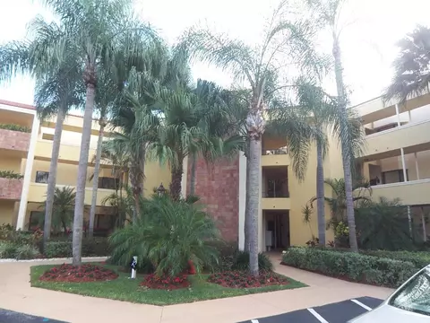 7520 La Paz Blvd #303, Boca Raton, FL 33433