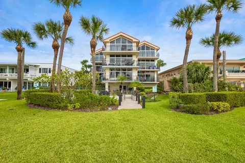 314 Inlet Way #102, Palm Beach Shores, FL 33404