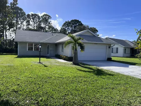 3848 SE Bluebill Pl, Stuart, FL 34997 photo 1