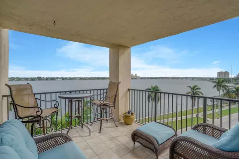 1801 N Flagler Dr #702, West Palm Beach, FL 33407