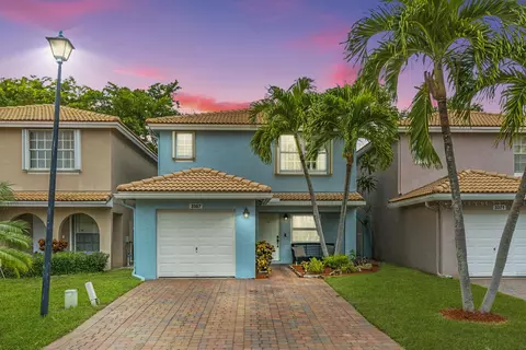 3367 Commodore Ct, West Palm Beach, FL 33411