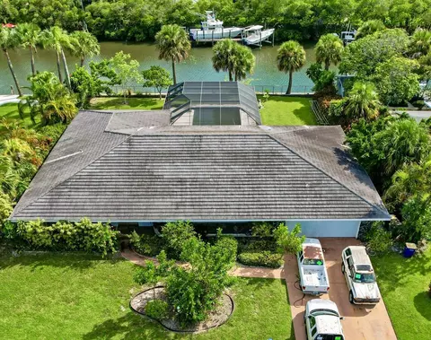 1709 Rio Vista Dr, Fort Pierce, FL 34949